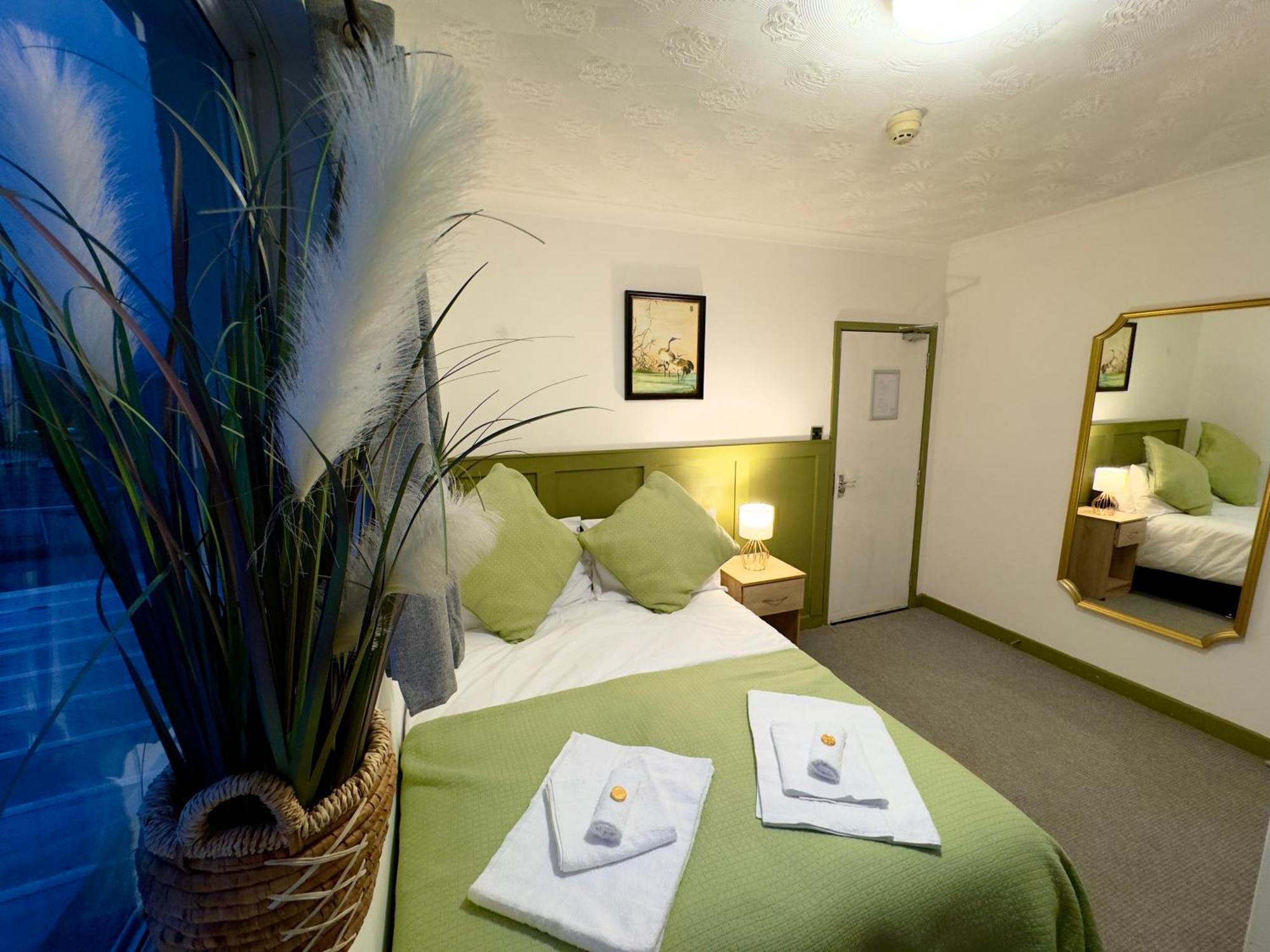 Coastal Park Accommodation Llanelli Luaran gambar