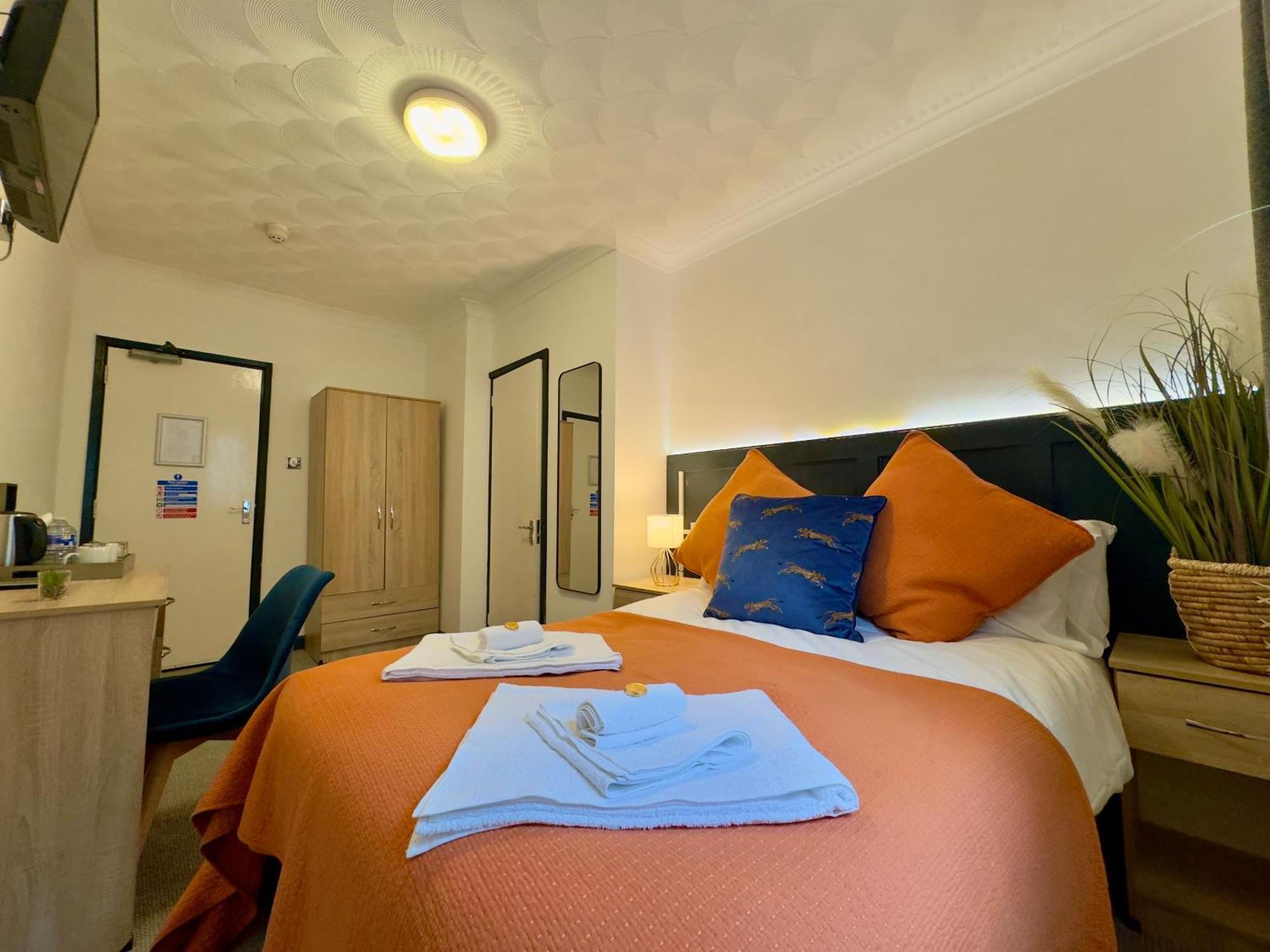 Coastal Park Accommodation Llanelli Luaran gambar