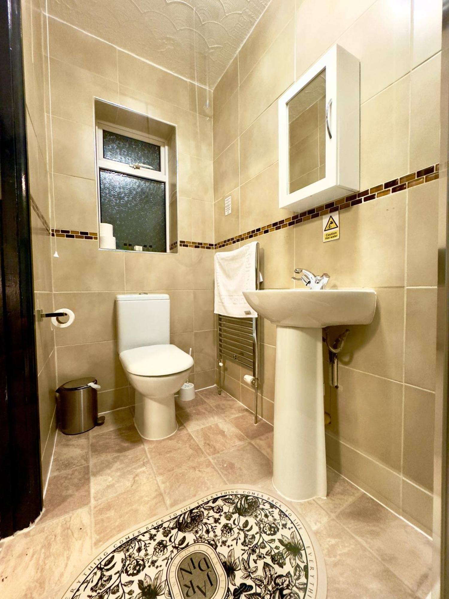 Coastal Park Accommodation Llanelli Luaran gambar